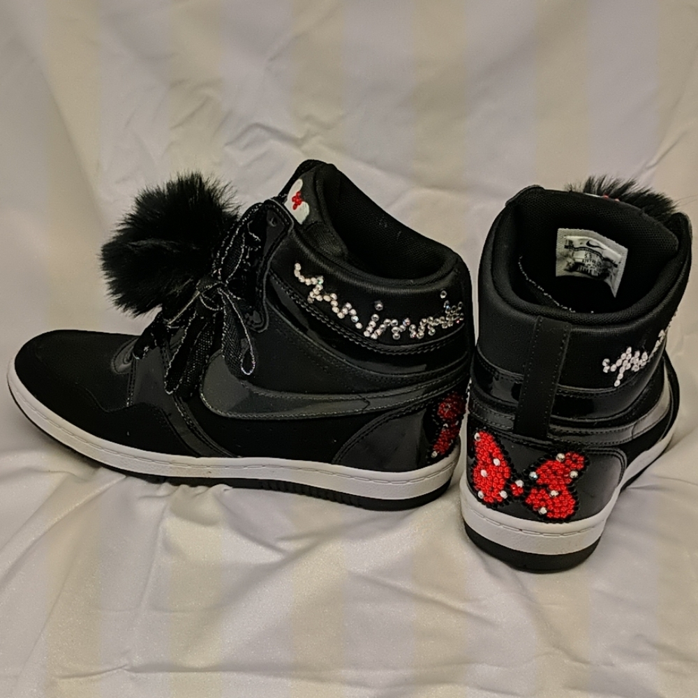 Nike Sky Force High - Women
